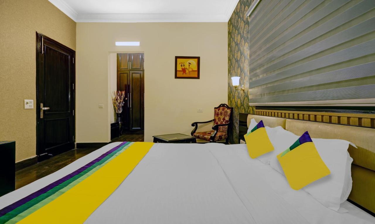 Hôtel Itsy By Treebo - Connaught Mews à New Delhi Extérieur photo